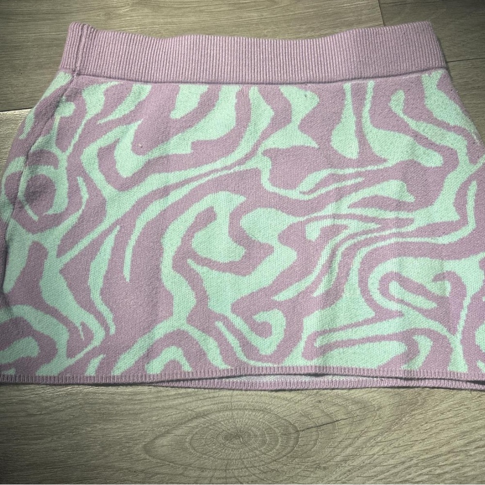 Stylish Pink and Mint Patterned Skirt